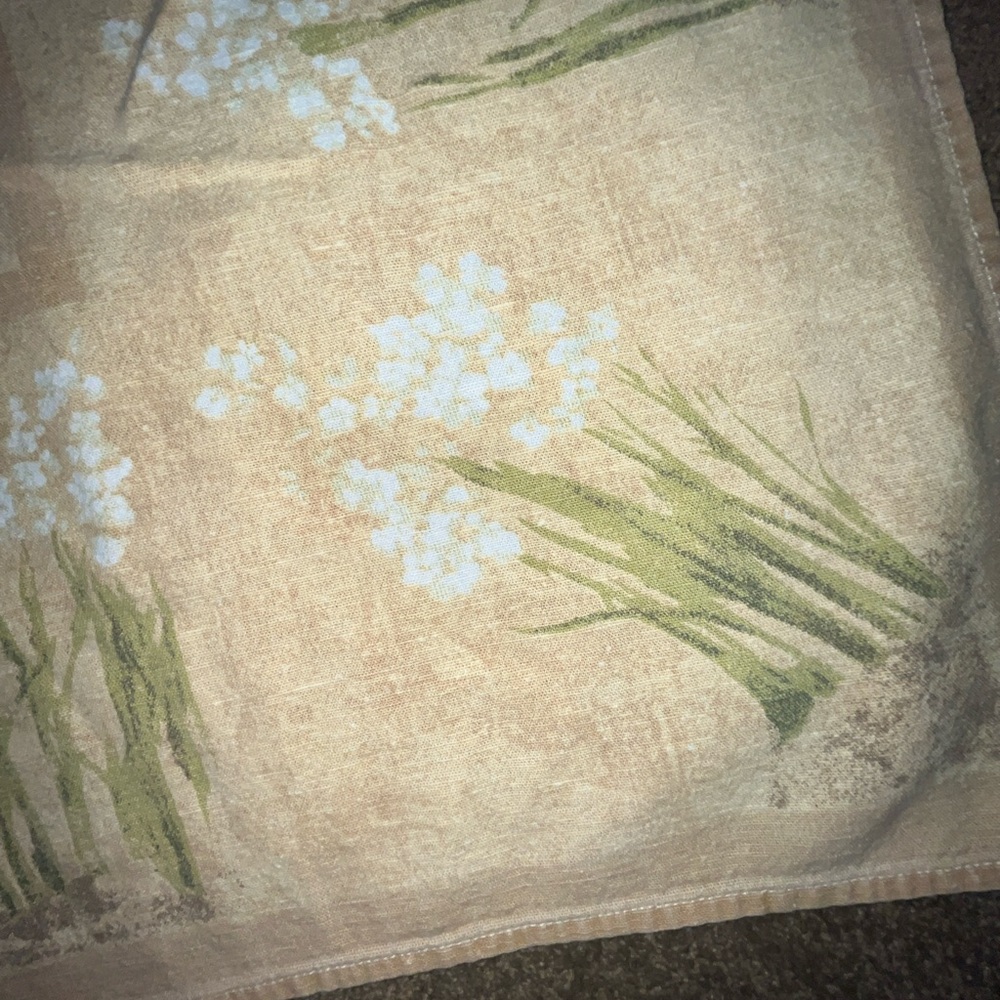 Tablecloth, Yellow with Floral Border, 48" x 60"